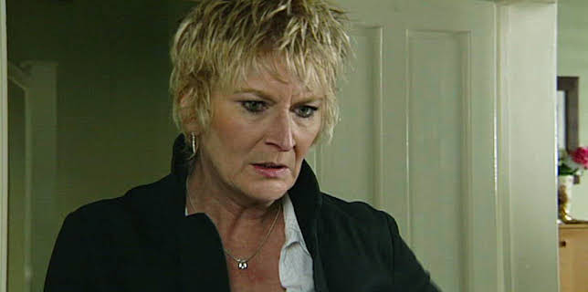 12:55 PM: Classic EastEnders (S26 E31) (S26) | Drama | 11/19 2025