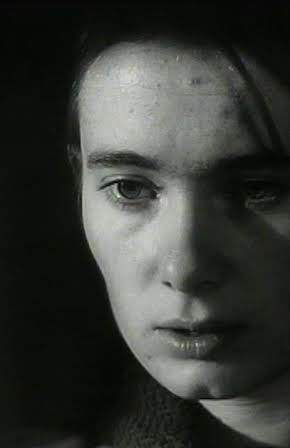 Tina Hedström as Tamara Kusenov