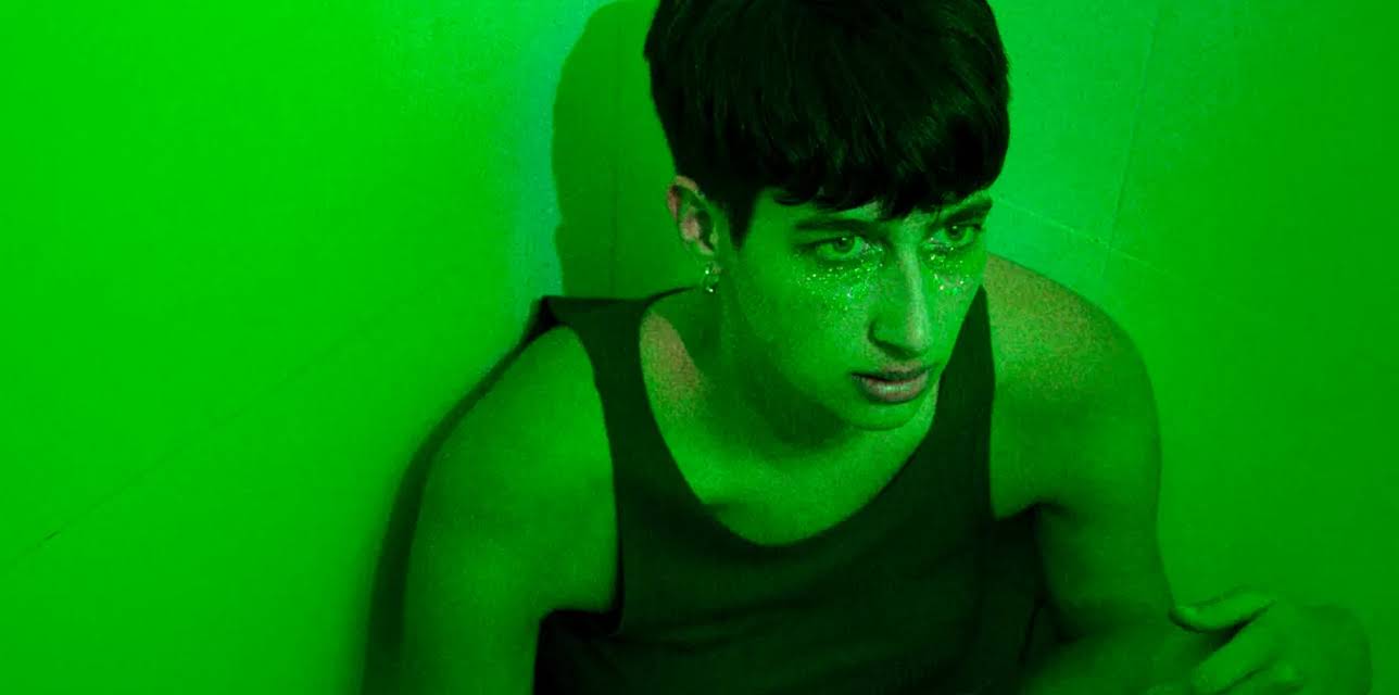 All Eyes Off Me (2021)