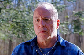 Six Degrees of Murder, Season 1: Dear Dad