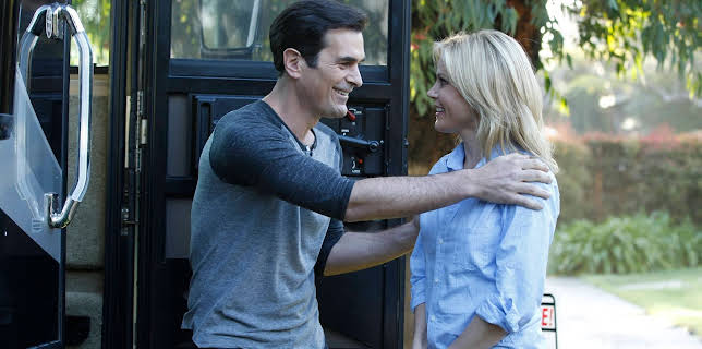 11:30 AM: Modern Family | E4 | 11/7 2025