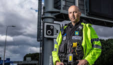 Motorway Cops: Catching Britain's Speeders (S3 E3)