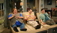 Two and a Half Men (S12 E16)