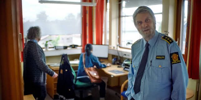 20:45: Hva skjedde med Solveig?: Hva skjedde i skogen? | NRK 2 | 11/12 2025