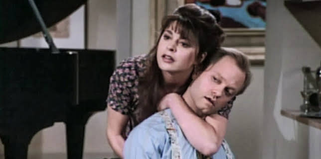 9:10 AM: Frasier | Channel 4 | 11/21 2025