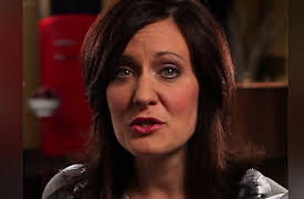 Made to Crave Video Bible Study by Lysa TerKeurst: Made to Crave, Bonus Session "Moving the Mountain"