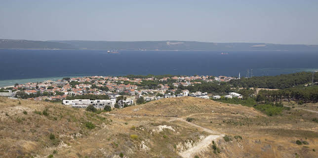 08:00: Blowing Up History (S4 E17) (S4) | Discovery Science | 11/15 2025