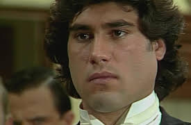 Yo compro esa mujer season-1: Yo compro esa mujer Capítulo 14