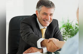 The Economics of Uncertainty: Game Theory: Reveal or Conceal?