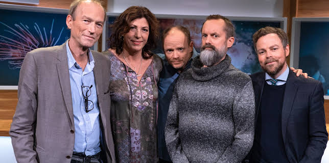 15:25: Brille (S9 E8) (S9) | TVNorge | 2/20 2026