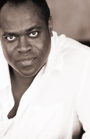 Ernesto Griffith as 