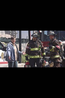 07:58: Chicago Fire (T12): Ep.12 Bajo presión | AXN | 4/9 2026