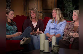 Sister Wives Season 1: A Fourth Wife to Be