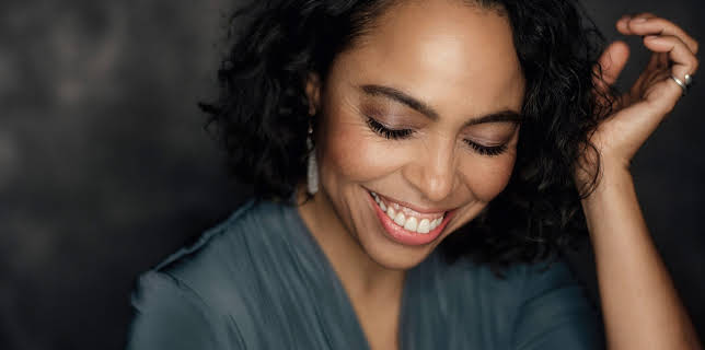 01:40: hr-Bigband: Swinging Christmas | 3SAT | 12/23 2025