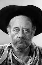 Chubby Johnson como Henry Ruppert