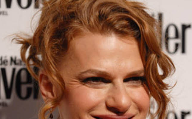 Sandra Bernhard