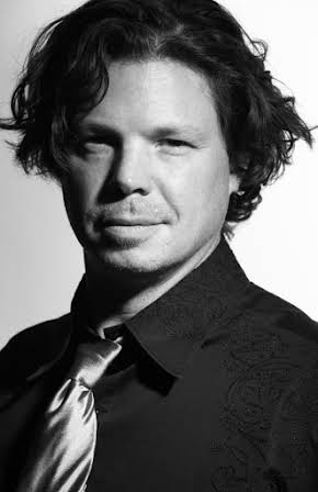 Sean Phillips as 