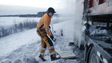 01:25: På glattisen (S11 E1) (S11) | Viasat 4 | 4/20 2026