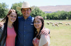 Seeking Sister Wife Season 2: Thou Shall Not Sext