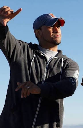 Isaac Halasima as Director