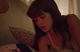 Skam España season-1: Skam España - Enséñame tu móvil