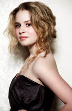 Allie Grant som 