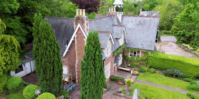 Escape to the Country