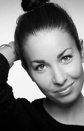 Julie Rudbæk as 