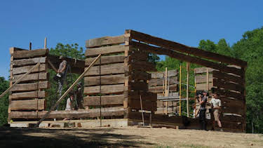 8:00 AM: Barnwood Builders (S2) | Discovery Channel | 6/24 2026