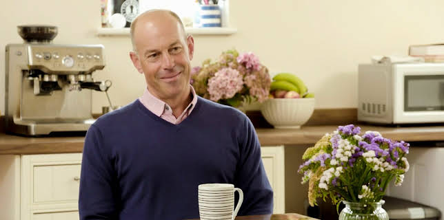 6:00 PM: Kirstie and Phil's Love It or... | 4 Seven | 2/4 2026