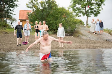 20:55: Neste sommer (S5 E6) (S5) | TVNorge | 6/9 2026