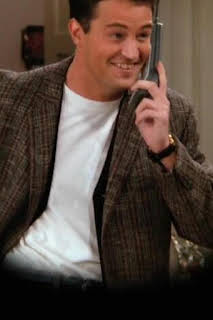 20:54: Friends (T2): Ep.5 El de los cinco filetes y una berenjena | Comedy Central | 6/19 2026