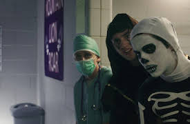 Cobra Kai: Esqueleto