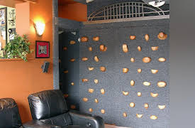 Man Land: Rock Wall Den