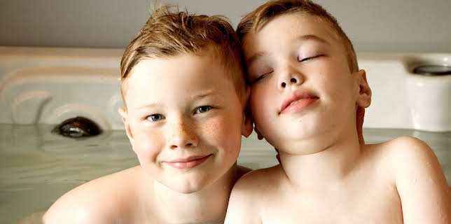 10:50: Bli med heim sesong 8: Storebror skal døy | NRK Super | 11/11 2025