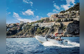 Mediterranean Life, Season 1: Cruising to Nice