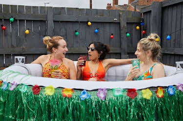 03:35: Hullraisers | ZDFneo | 4/3 2026