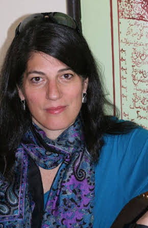 Linda Goldstein Knowlton as Director