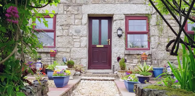 03:30: En plats på landet (S30 E4) (S30) | TV8 | 12/26 2025