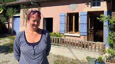 6:00 PM: A New Life in the Sun: Where... | Channel 4 | 10/19 2026