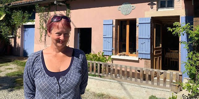 10:00 AM: A New Life in the Sun: Where... | More 4 | 11/6 2025