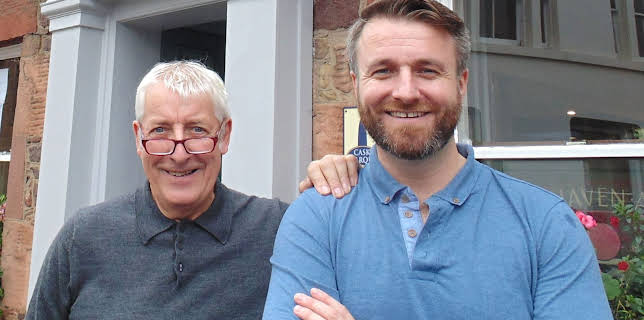 3:45 PM: Four in a Bed | More 4 | 1/19 2026