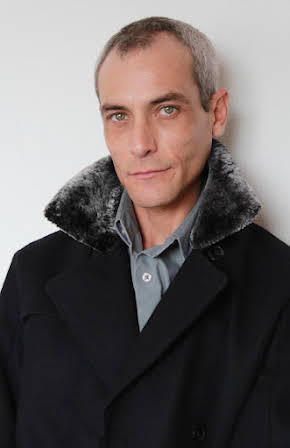 Constantino Morán as 