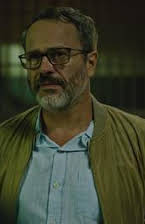 Leonardo Medeiros som 