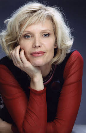 Annick Christiaens as 