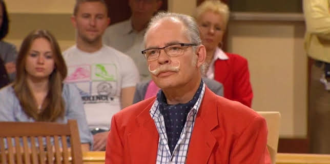 04:15: Richter Alexander Hold | Sat1 Gold | 1/11 2026