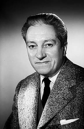 Georges Chamarat as 