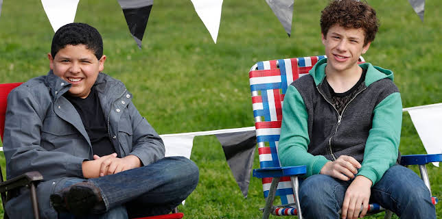 11:00 AM: Modern Family | E4 | 11/24 2025