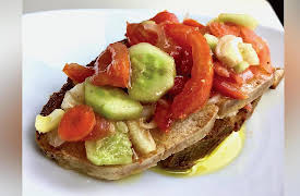 Piatto Recipes - Italian: Panzanella: Italian Bread Salad