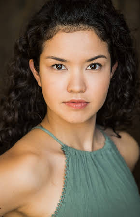 Erika Prevost as Linda
